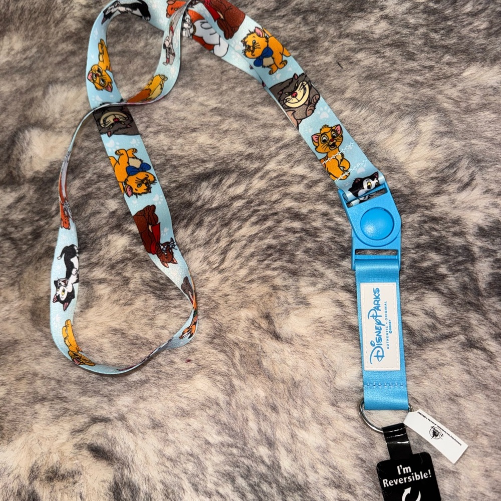 Disney Parks dog/cat reversible Lanyard